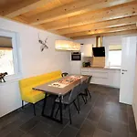 Chalet In Koetschach Near Family Ski Area Alpstuga Kotschach-Mauthen